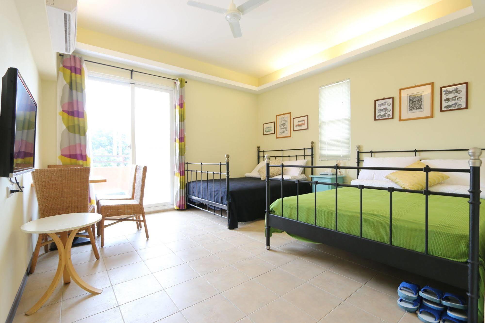 Lung Hill B&B Taitung ภายนอก รูปภาพ